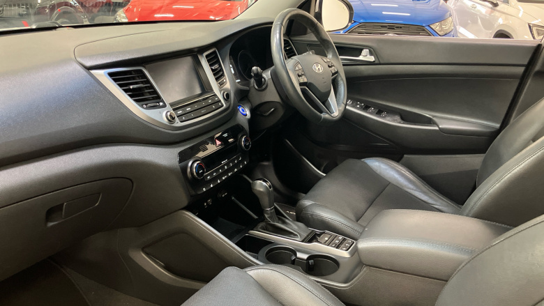 Hyundai Tucson 1.7 CRDi Blue Drive Premium SE 5dr 2WD DCT Diesel Estate